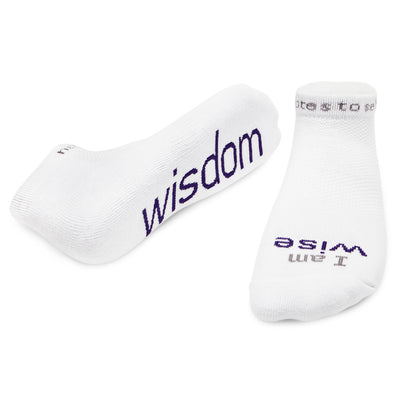 i am wise wisdom socks with inspirational message