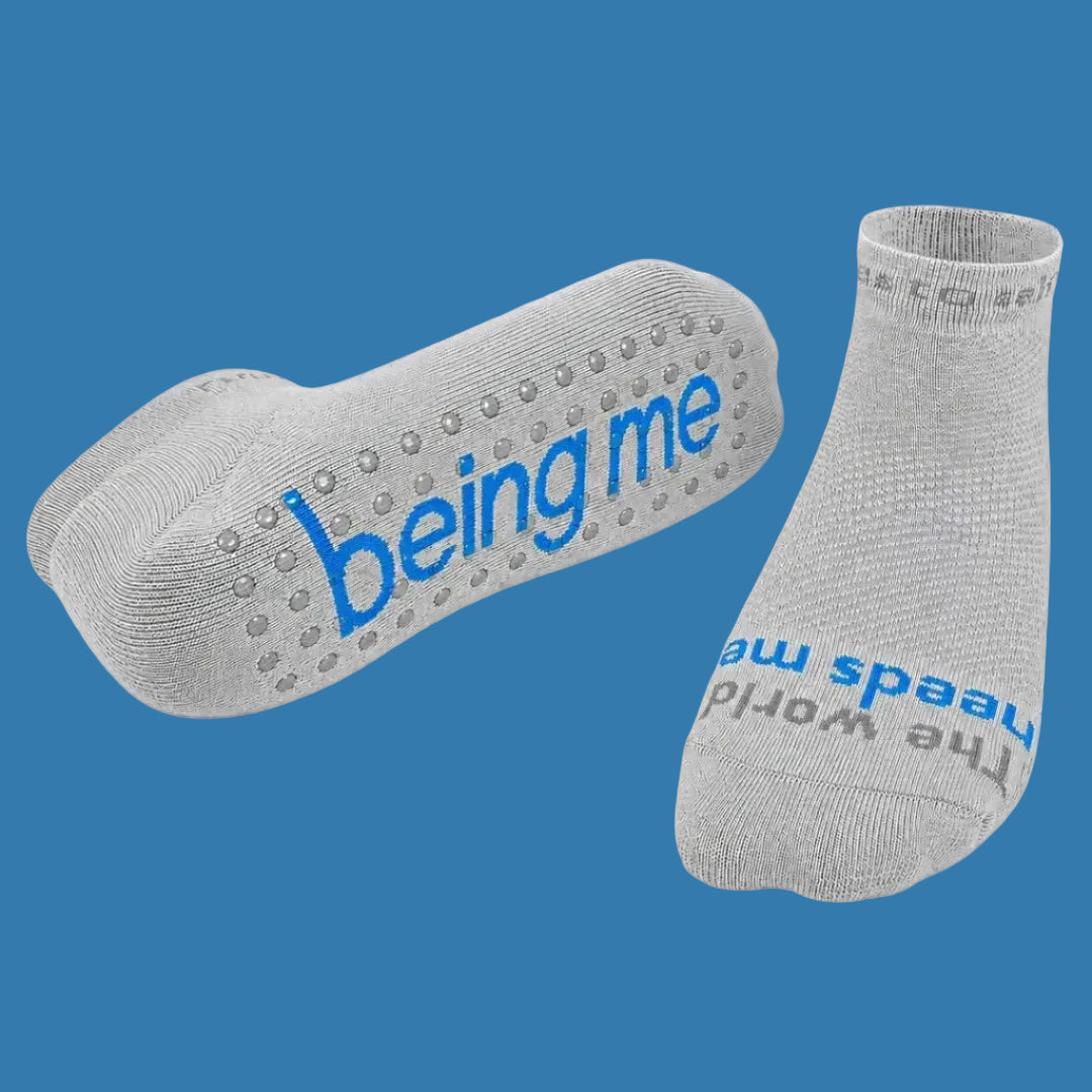 grip-notes™ low-cut gripper socks – The world needs me - being me™