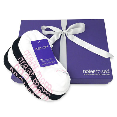 great mom and beautiful socks 4 pair set in purple keepsake box